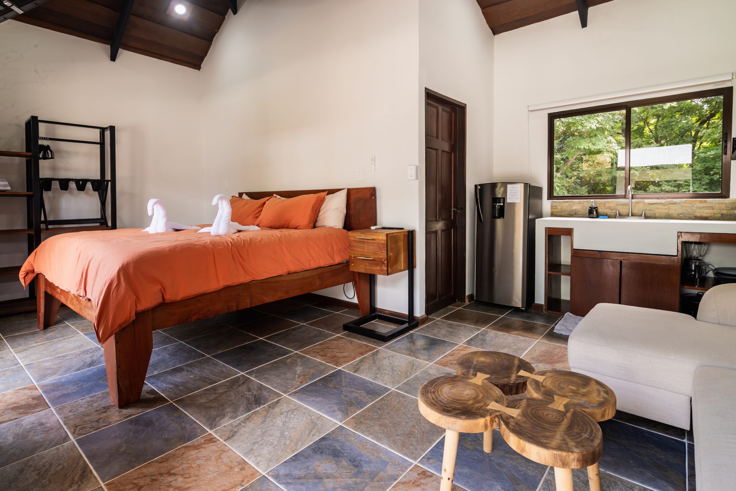 Boutique Hotel Patanemo | Prime Luxury Hospitality Investment Opportunity in Playa Avellanas