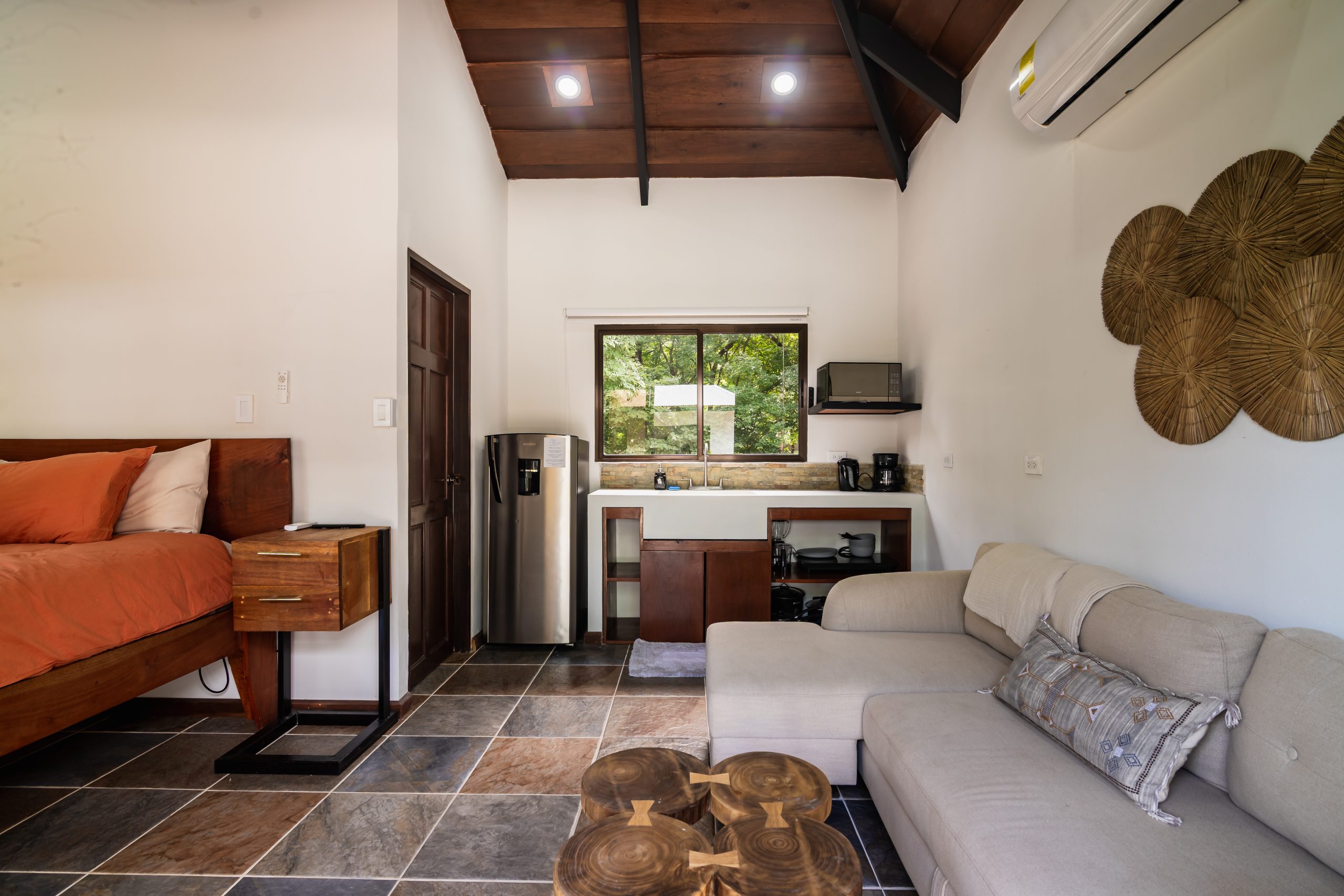 Boutique Hotel Patanemo | Prime Luxury Hospitality Investment Opportunity in Playa Avellanas