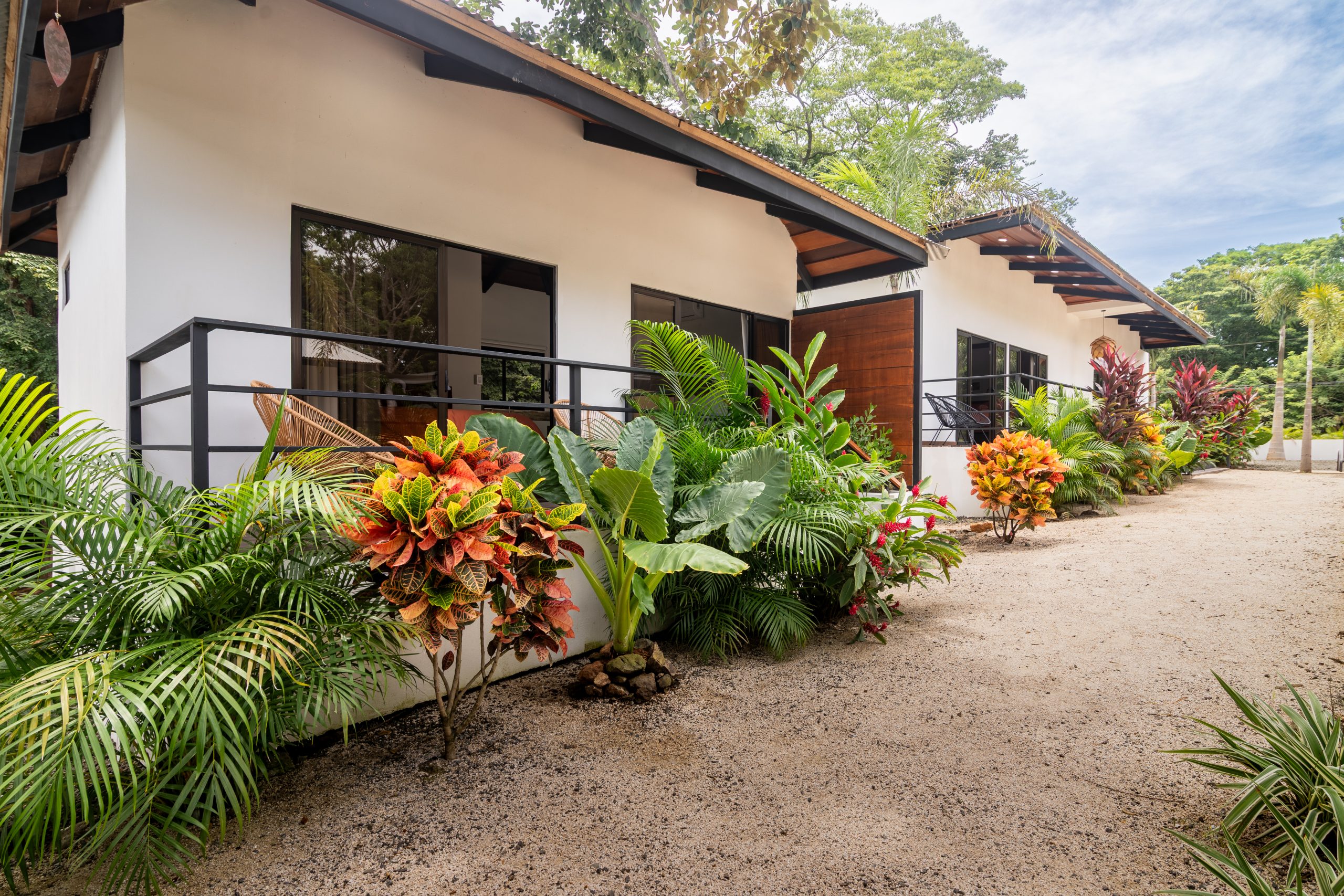 Boutique Hotel Patanemo | Prime Luxury Hospitality Investment Opportunity in Playa Avellanas