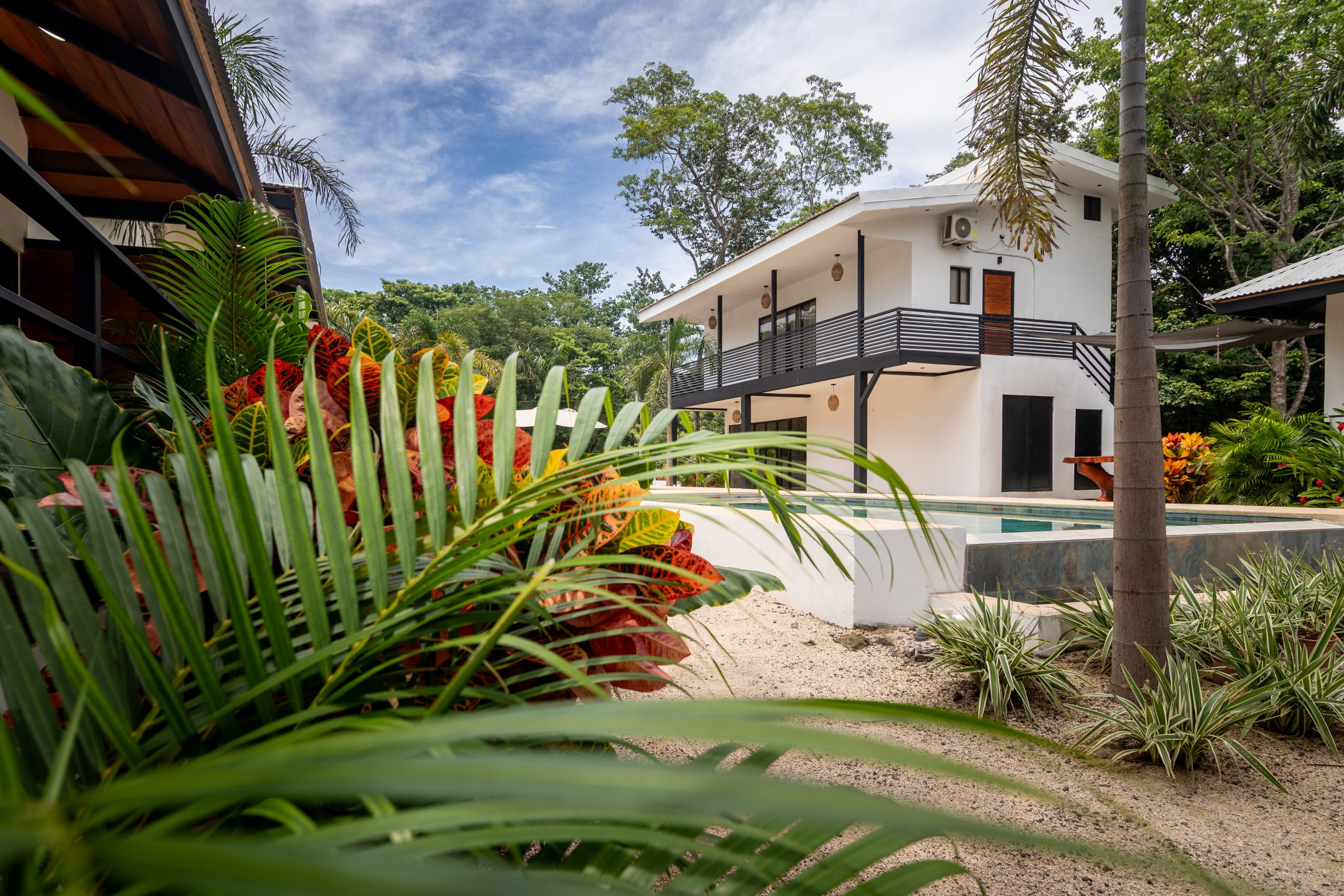 Boutique Hotel Patanemo | Prime Luxury Hospitality Investment Opportunity in Playa Avellanas