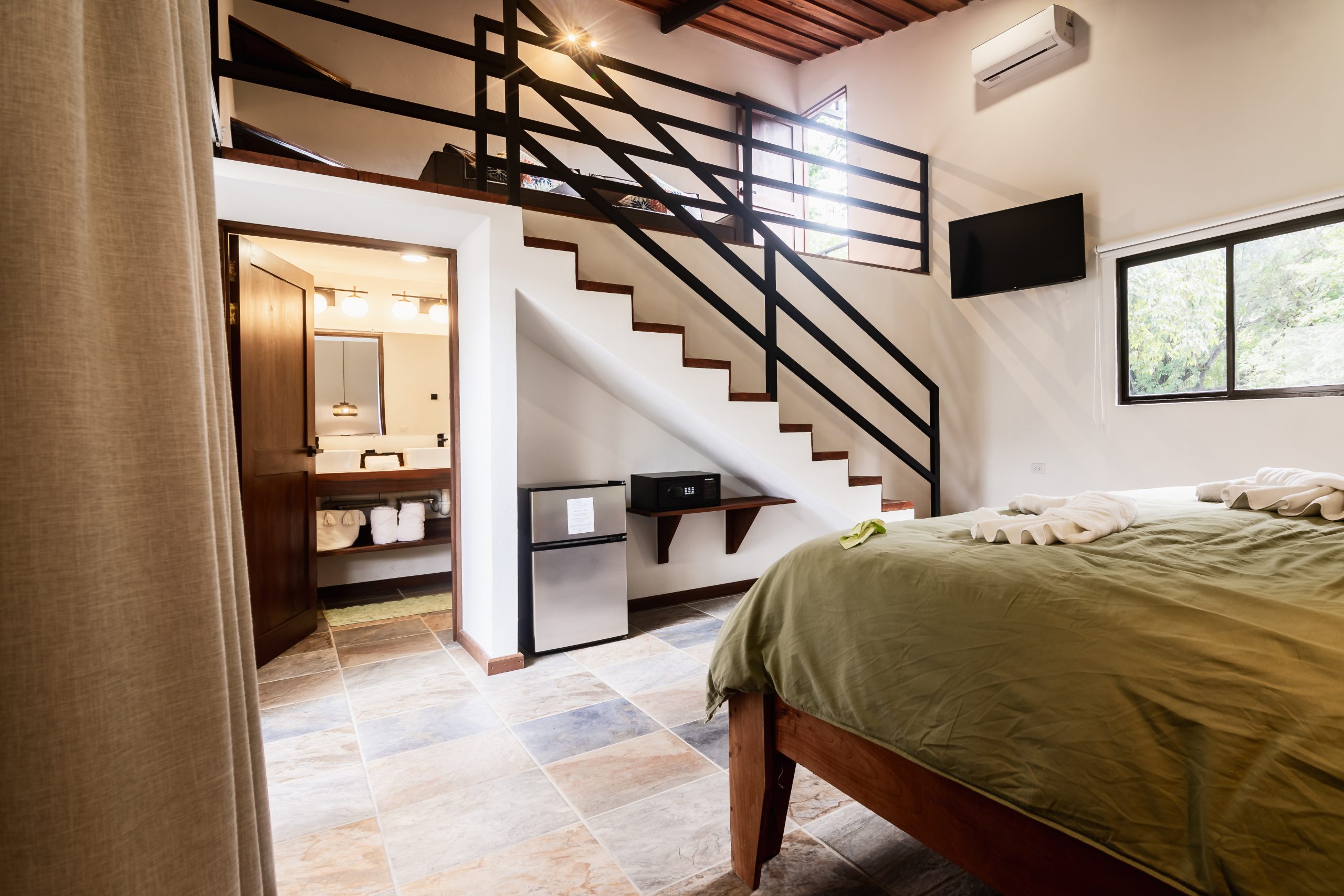 Boutique Hotel Patanemo | Prime Luxury Hospitality Investment Opportunity in Playa Avellanas