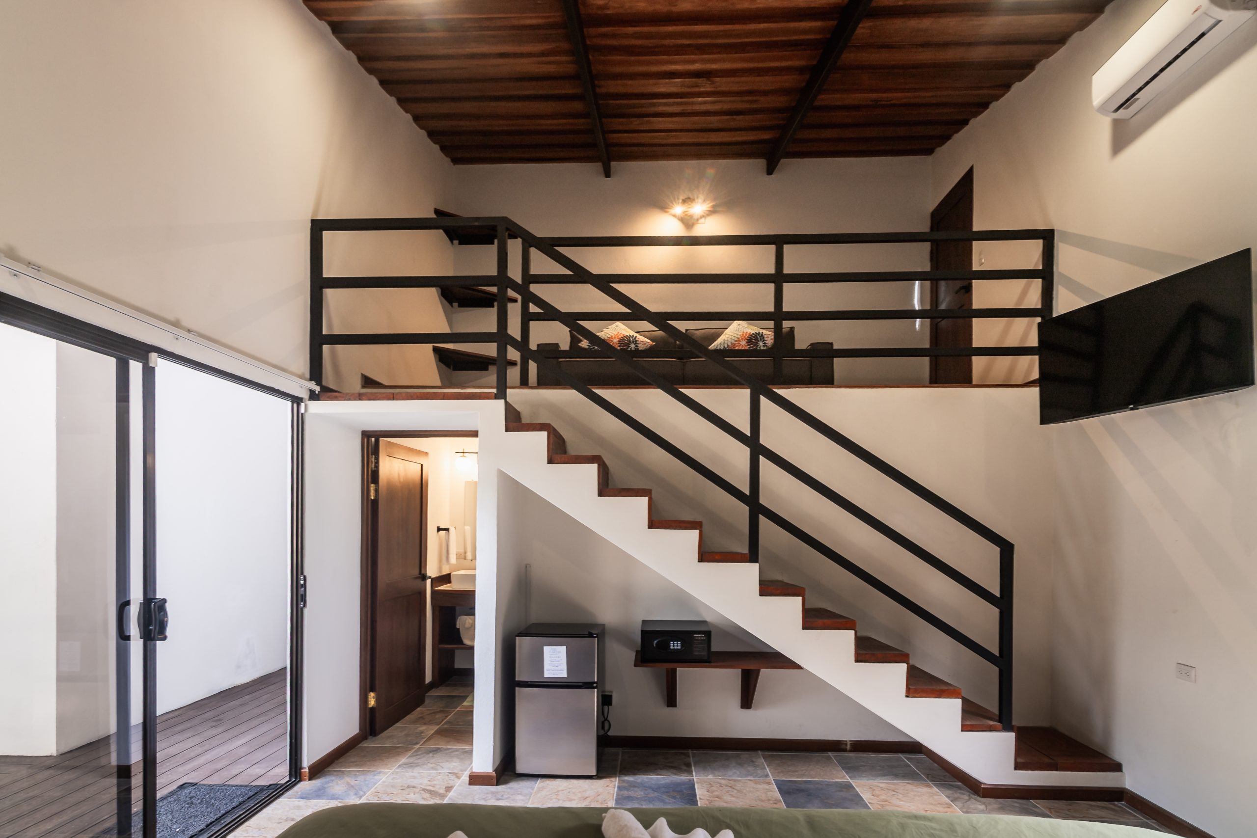 Boutique Hotel Patanemo | Prime Luxury Hospitality Investment Opportunity in Playa Avellanas