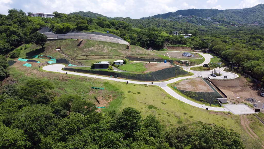 Cantomar Lot 5 | Elevated Beachfront Homesite in Playa Flamingo