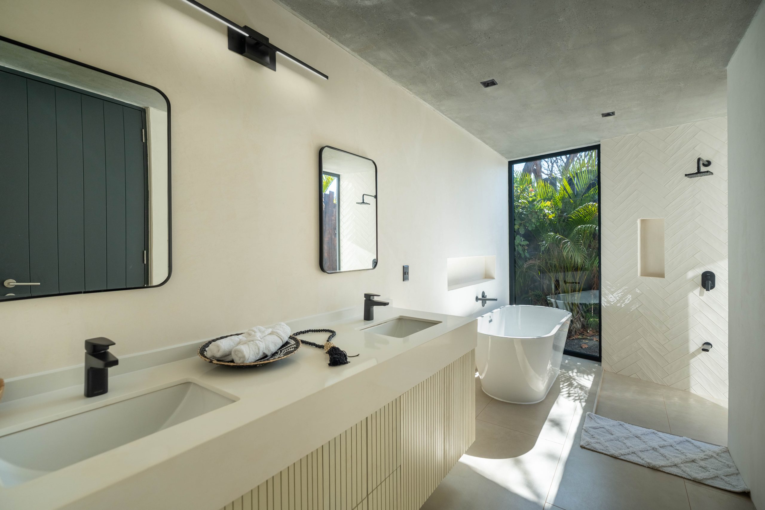 Casa Ballena | Tropical Modern Home in Playa Avellanas
