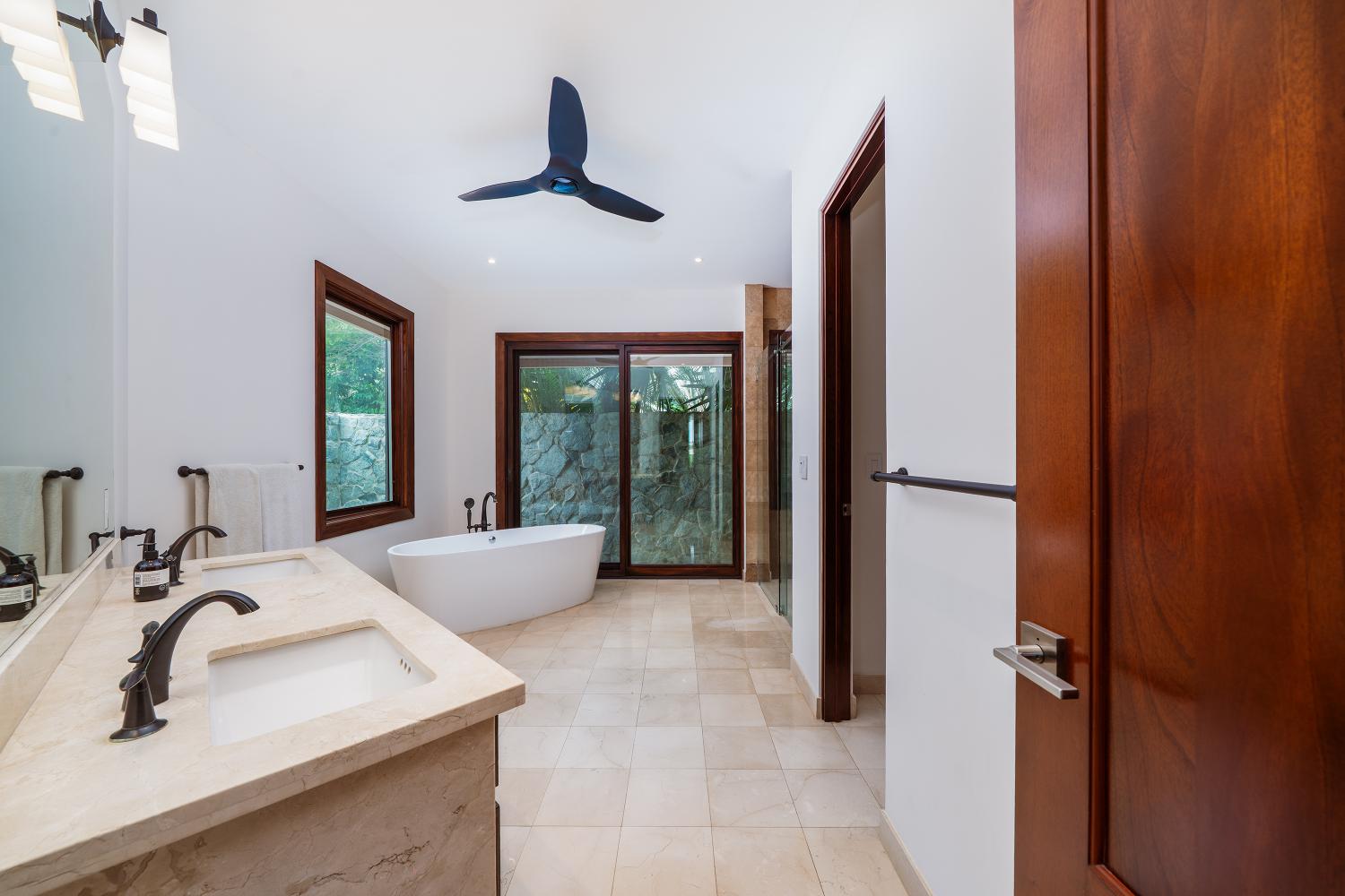 Casa Chano | Ocean & Golf Views in La Dulce Vida, Hacienda Pinilla