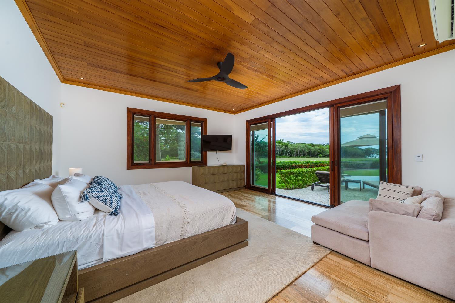 Casa Chano | Ocean & Golf Views in La Dulce Vida, Hacienda Pinilla