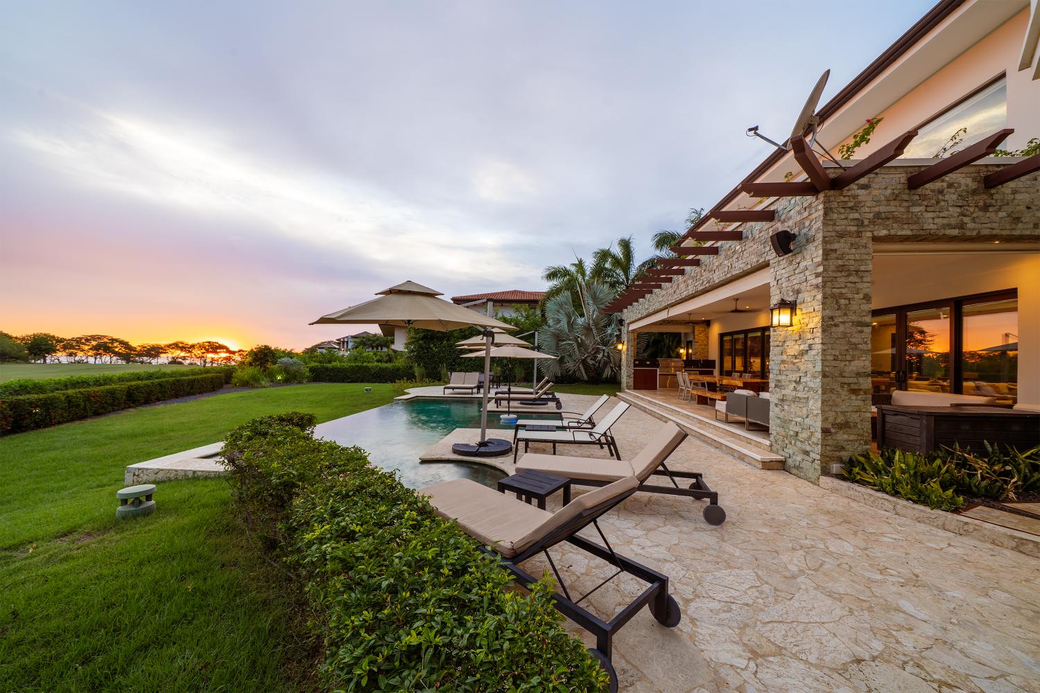 Casa Chano | Ocean & Golf Views in La Dulce Vida, Hacienda Pinilla