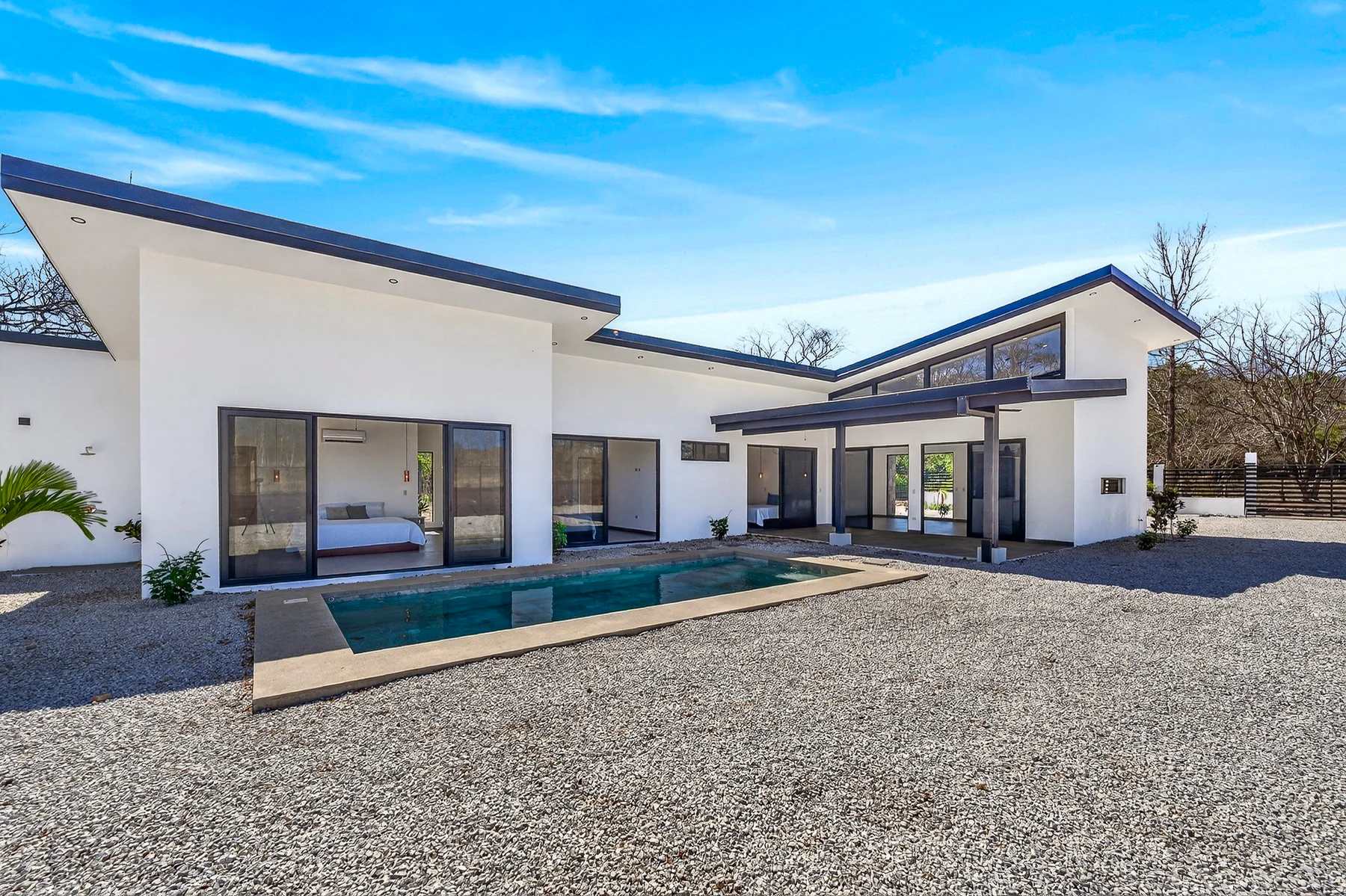 Casa CrisMar | Modern Tropical Home Near Avellanas Beach