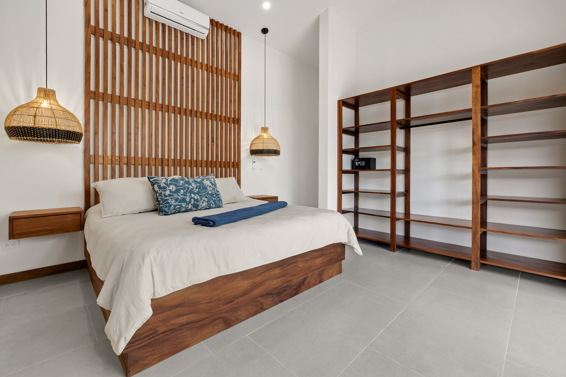 SOLD – Casa Lago | Senderos: Luxury Modern Home Steps from Tamarindo beach