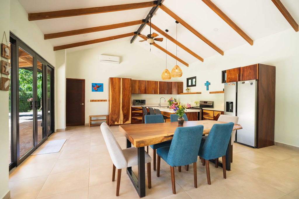 Casa Mentawai | Tropical Luxury Retreat | Playa Avellanas – Costa Rica