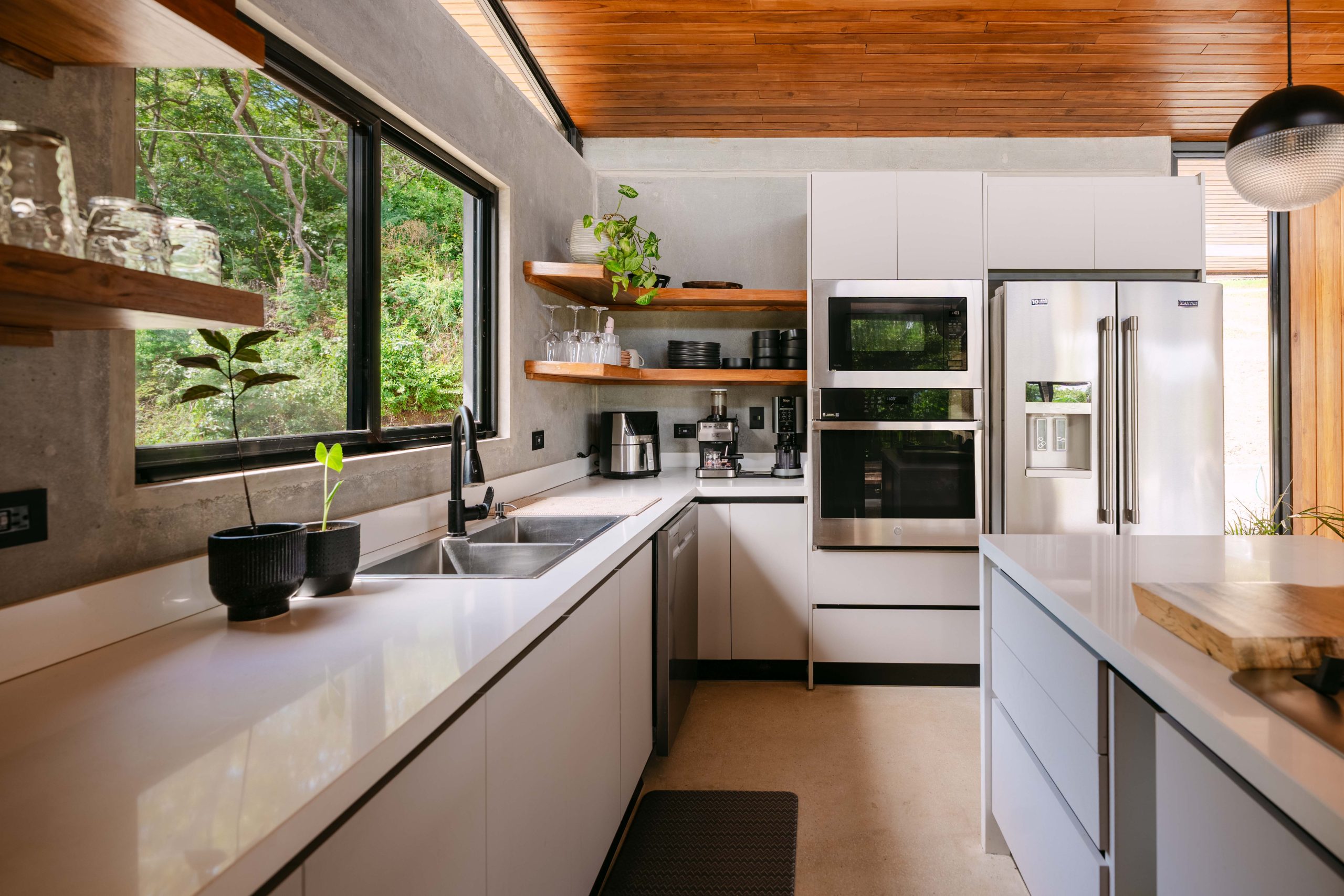 Casa Negra | Modern Organic Retreat in Playa Negra, Guanacaste
