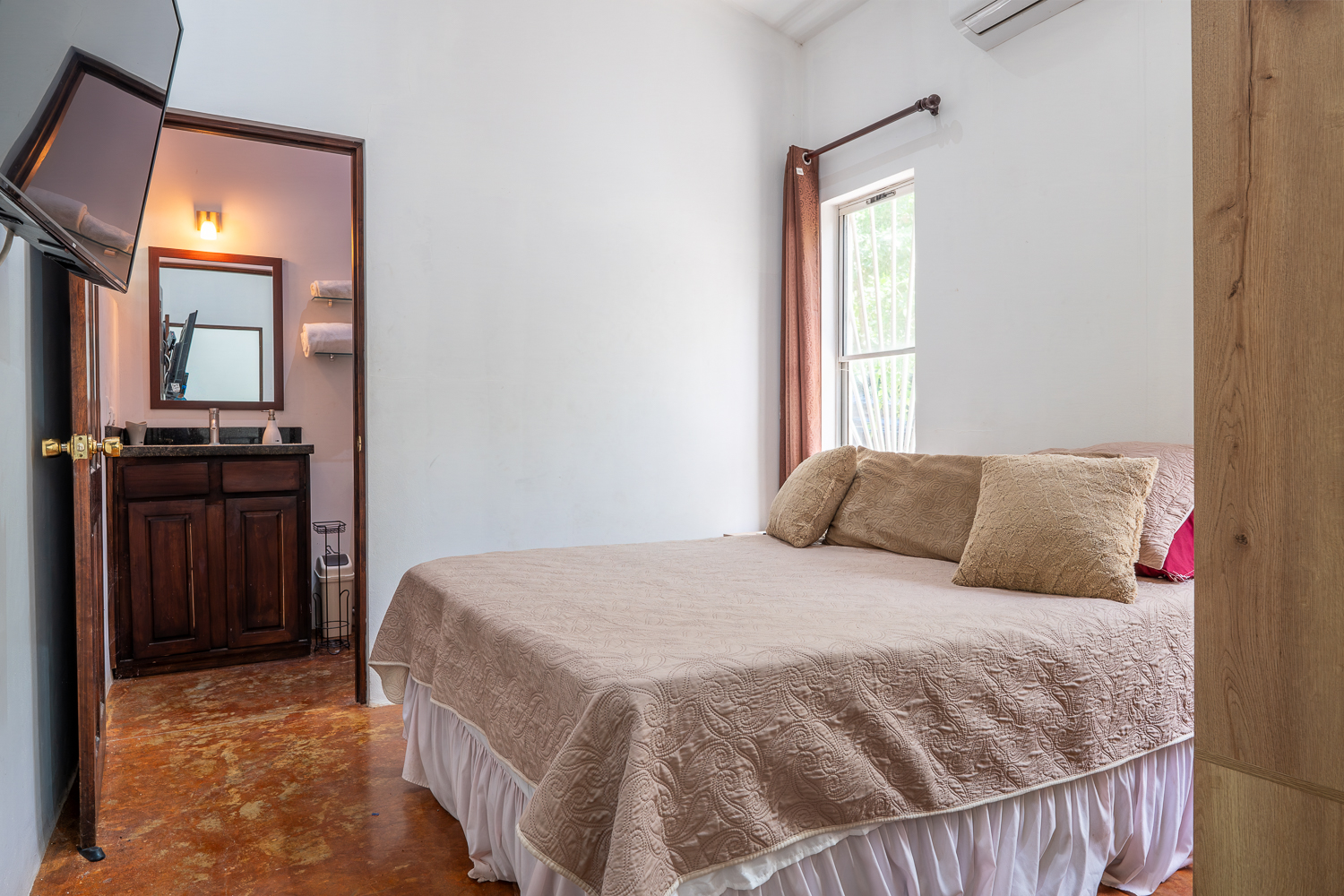 Casa Nirvana | Tropical Estate Near Playa Grande Beach