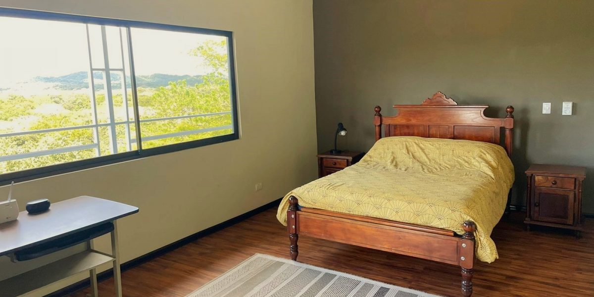 Casa Vista Sabana – Affordable house in a very strategic location