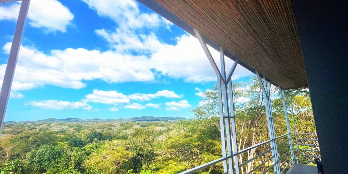 Casa Vista Sabana – Affordable house in a very strategic location