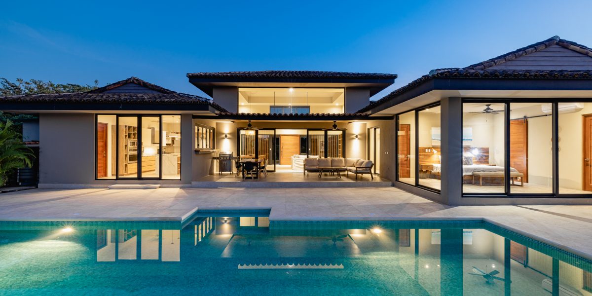 Stunning Golf Front House in Los Almendros – Hacienda Pinilla