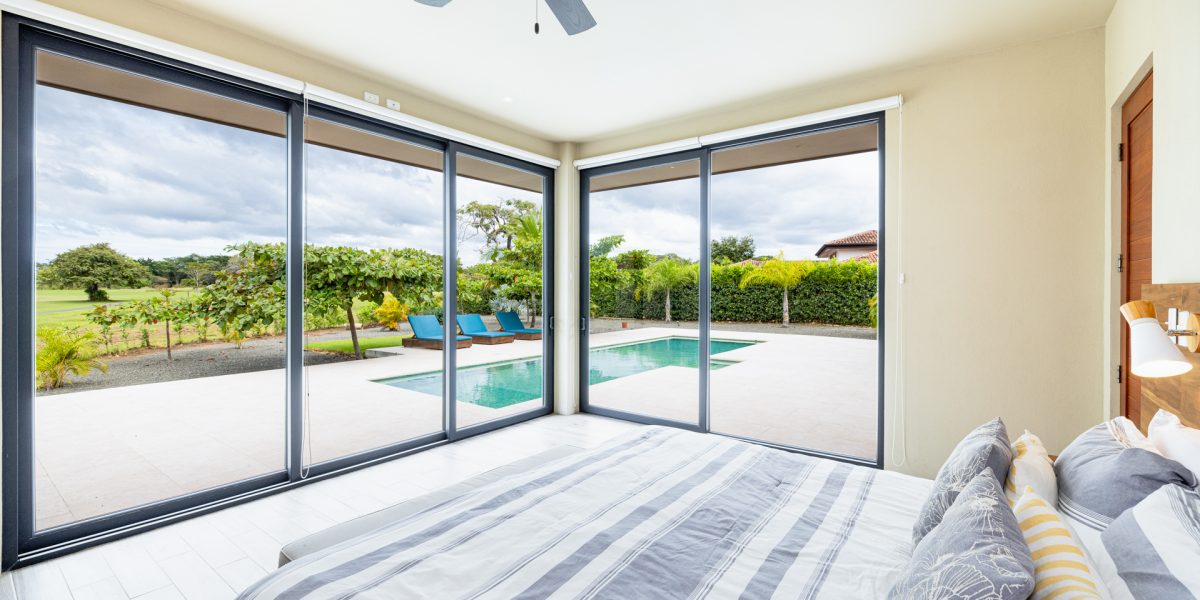 Stunning Golf Front House in Los Almendros – Hacienda Pinilla