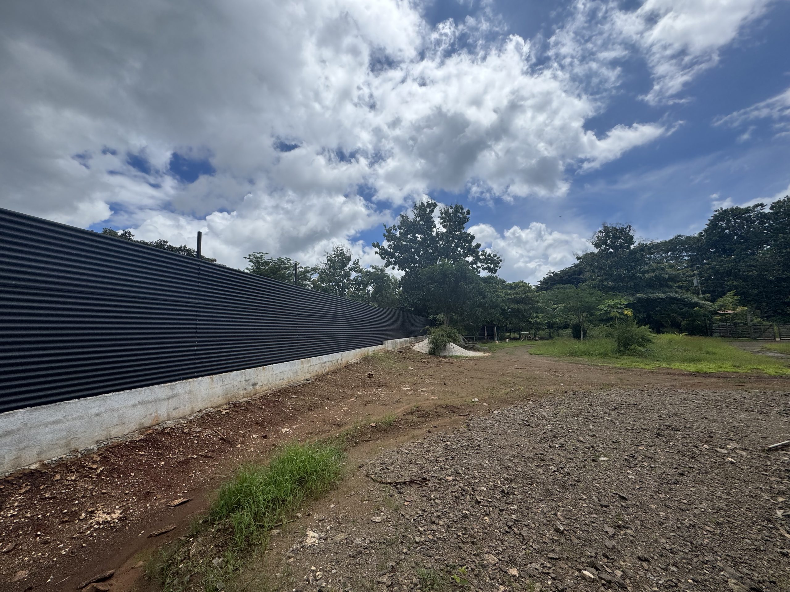 Under Contract – Build Ready Large Private Homesite Just Minutes from Avellanas Beach