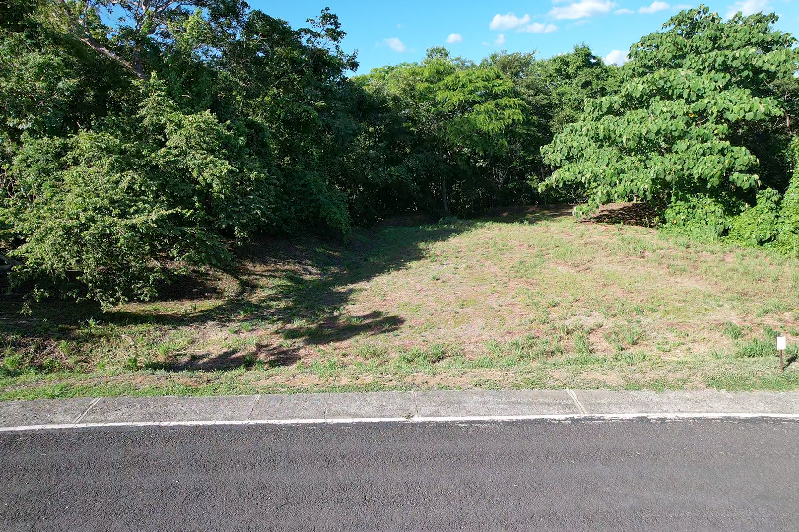 Lomas del Sol Gated Community Largest Residential Lot | Estela de Marbella