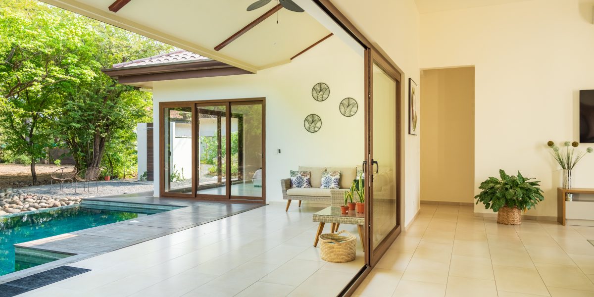SOLD – Casa Mansita Single Family Home