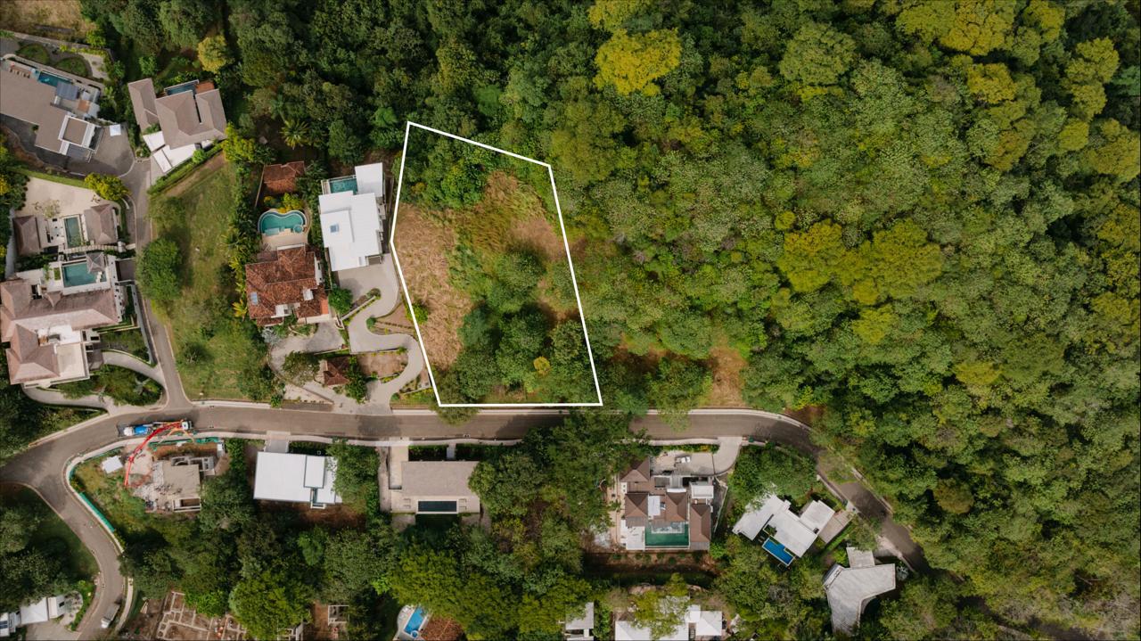 One of the Best Ocean View Homesites in Senderos Gated Community – Tamarindo Beach