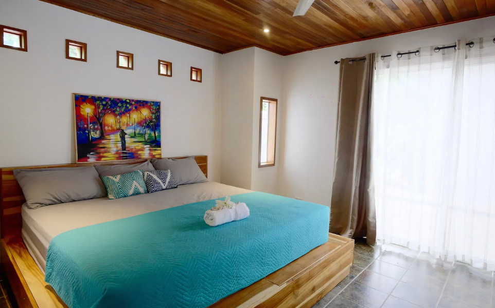 Profitable Producer Beach House in Avellanas