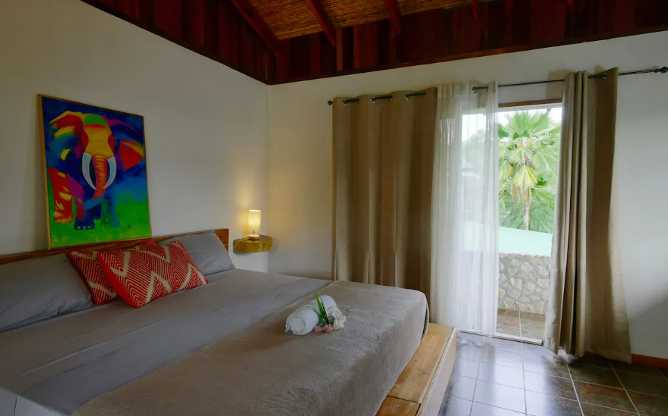 Profitable Producer Beach House in Avellanas