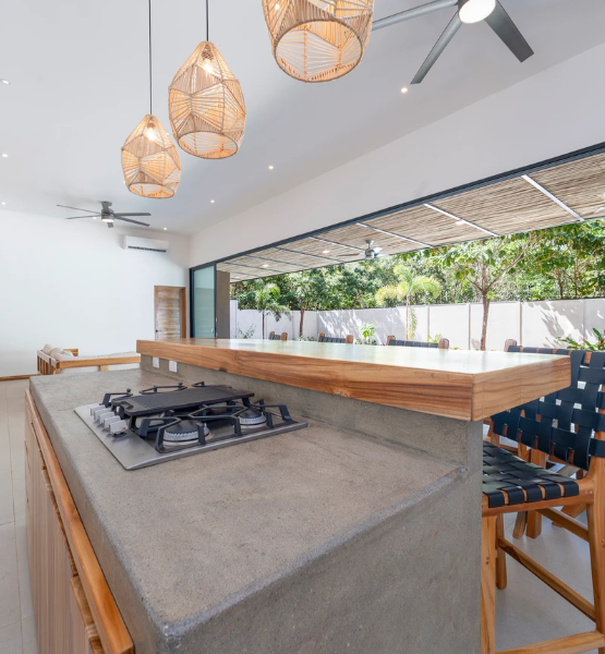 SOLD – Tropical Modern Home at a Short Walk to Playa Avellanas