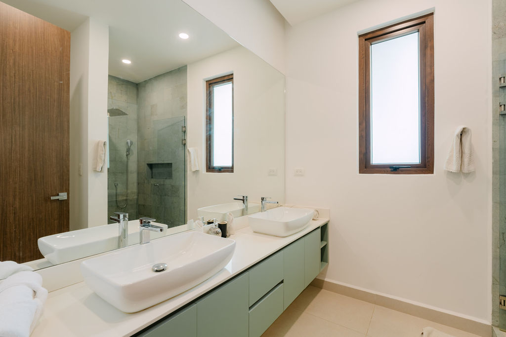 Villa Lindura | The best 5 Bedroom Value in all of Hacienda Pinilla, Guanacaste – Costa Rica